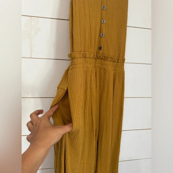 Free People Movement Caught My Tempo Jumpsuit Open back wide leg S - Picture 3 of 10